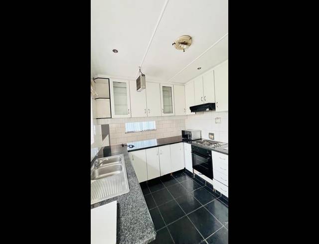 3 BEDROOM PROPERTY TO RENT IN ASHLEY